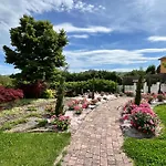 Jilla Villa *