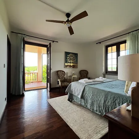 Jilla Villa *